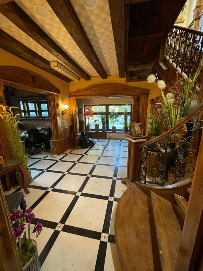 Bed and Breakfast Dworek Oliwski Gdaňsk Exteriér fotografie