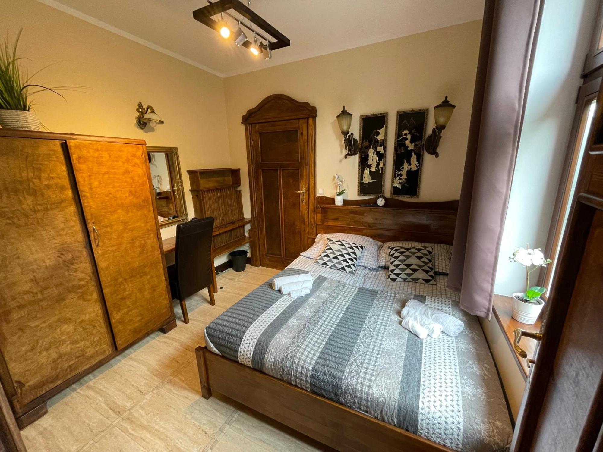 Bed and Breakfast Dworek Oliwski Gdaňsk Exteriér fotografie