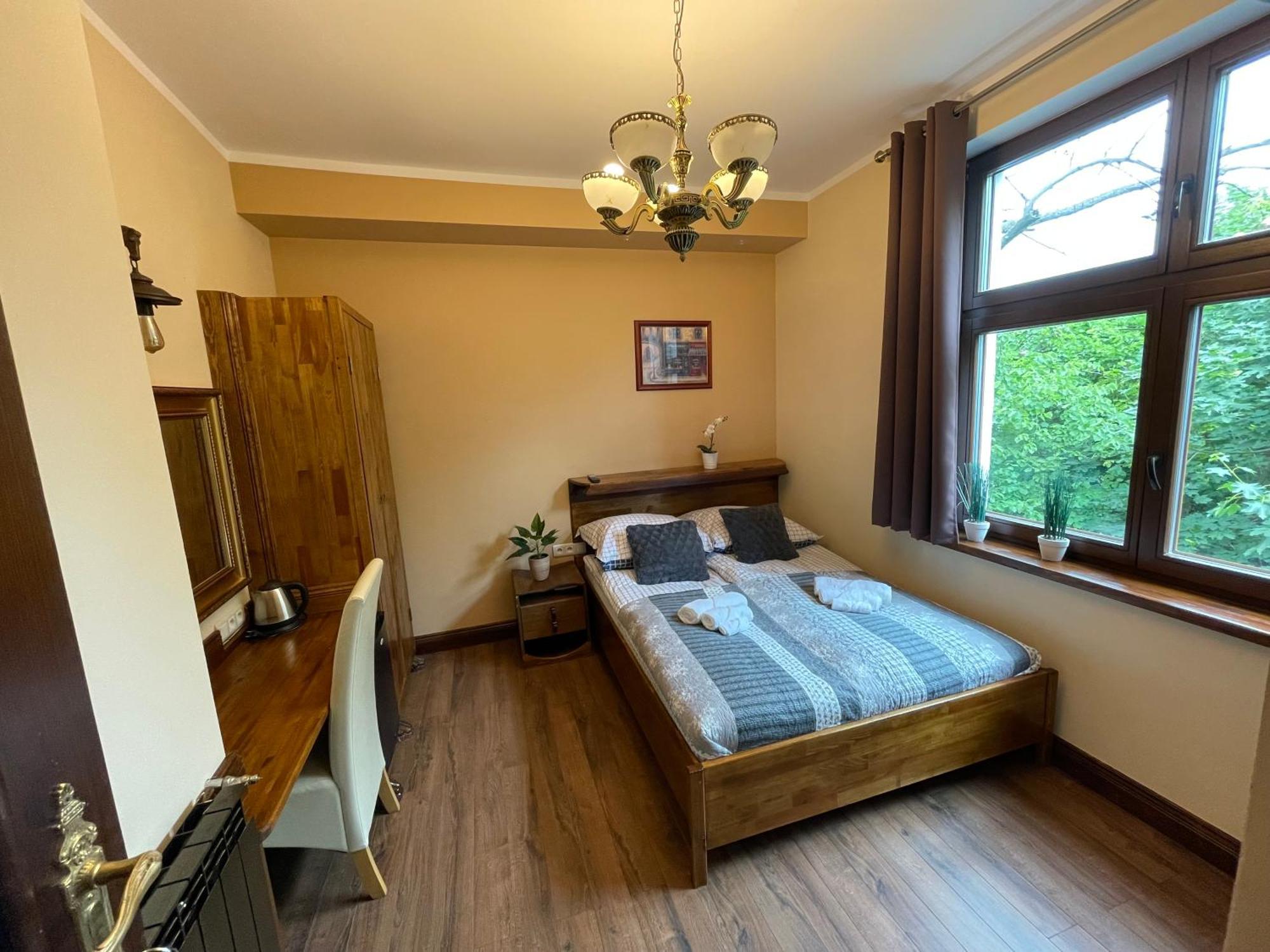 Bed and Breakfast Dworek Oliwski Gdaňsk Exteriér fotografie